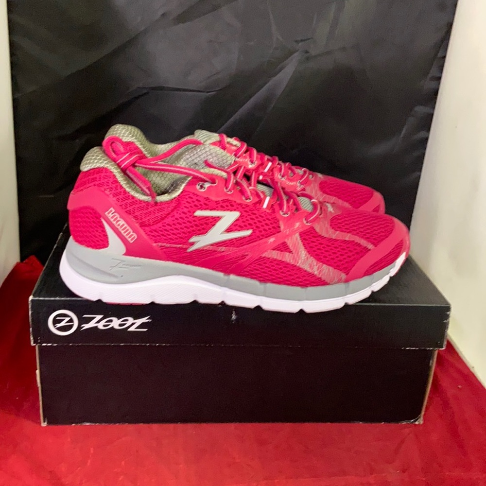 Zoot Laguna Womens Running Shoes / Pink Sneakers Size 9